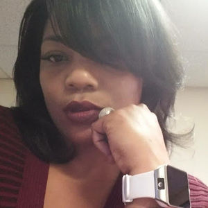 Meet your Posher, Kanisha